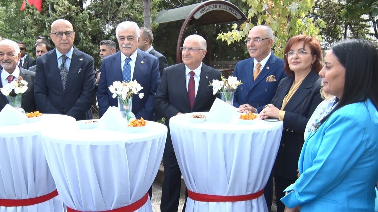 KAFKAS İSLAM ORDUSU VE AZERBAYCAN MİLLİ KUVVETLERİ'NİN 15 EYLÜL 1918'DE BAKÜ'NÜN KURTULUŞU UĞRUNA...