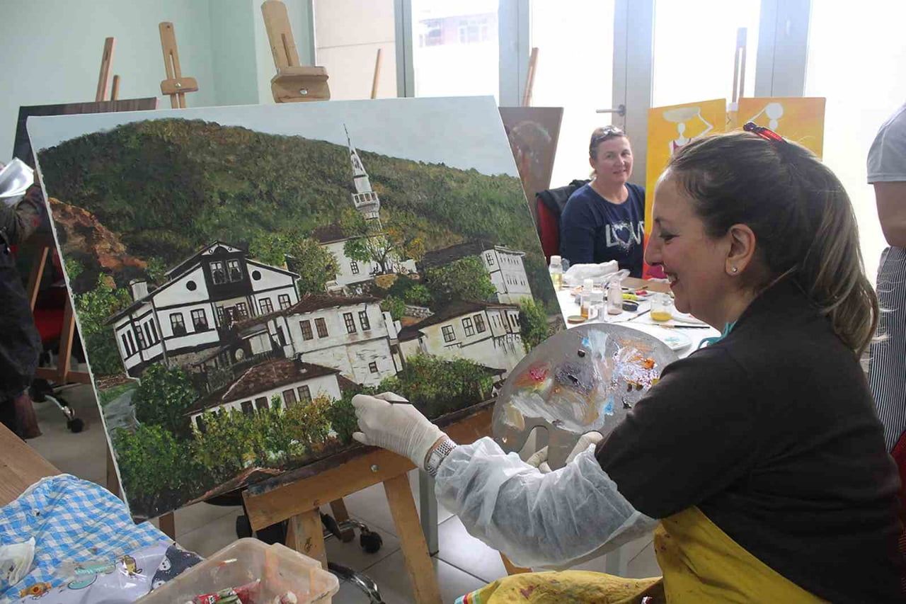 SAKARYA FAALİYET GÖSTEREN SANAT VE MESLEK EĞİTİMİ KURSLARINDA (SAMEK) YENİ DÖNEM KAYIT SÜRECİ...