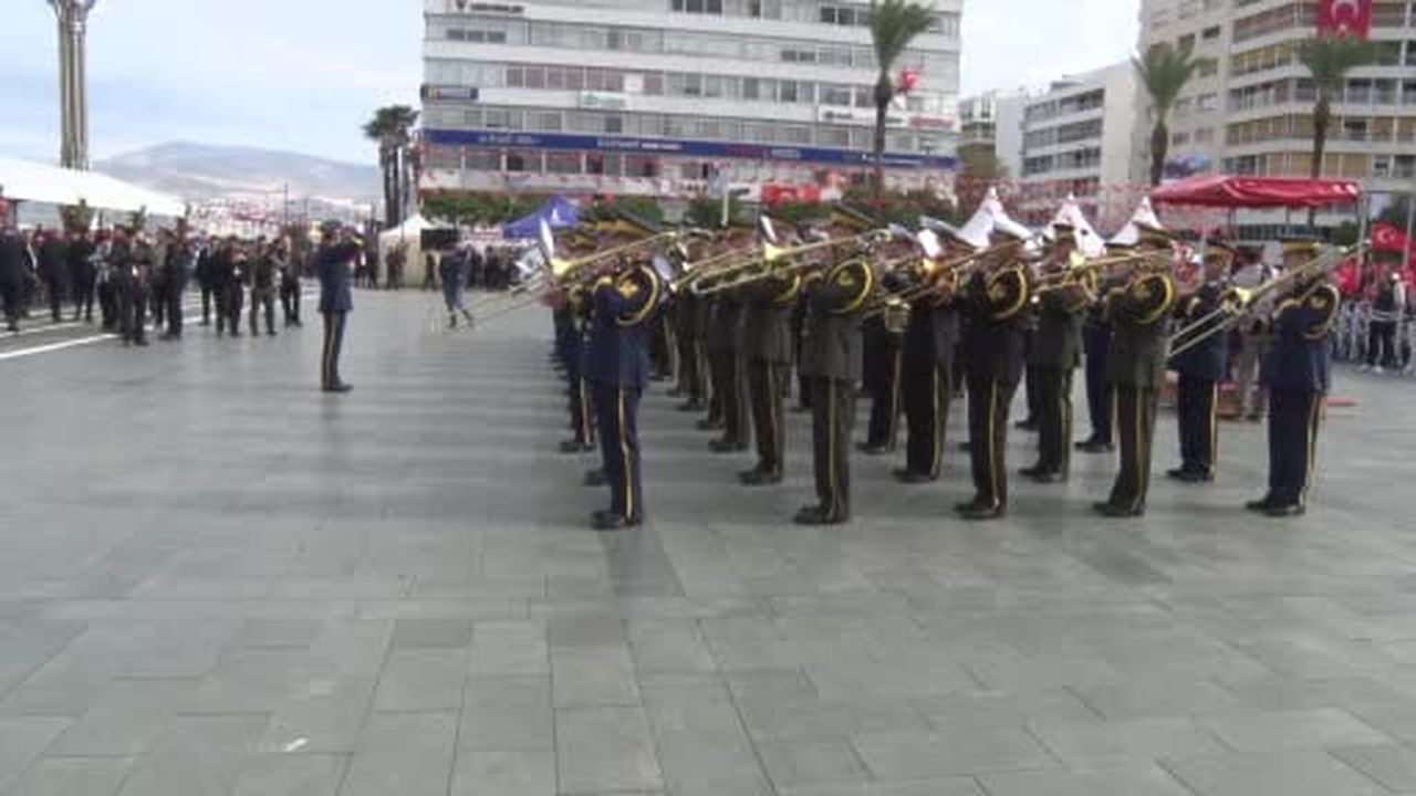 İzmir’de Cumhuriyet Bayramı heyecanı