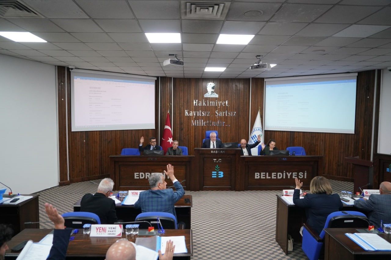 EDREMİT BELEDİYESİ’NİN 2027 MALİ YILI BÜTÇESİ, 4 MİLYAR 258 MİLYON 943 BİN 423 LİRA OLARAK...