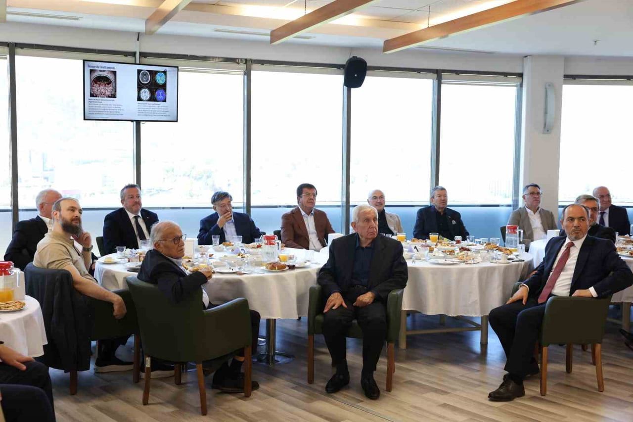 DENİZLİ OSB VE DOSAV ÖNCÜLÜĞÜNDE, SANAYİCİLERİN BAĞIŞLARIYLA PAMUKKALE ÜNİVERSİTESİ İNME...