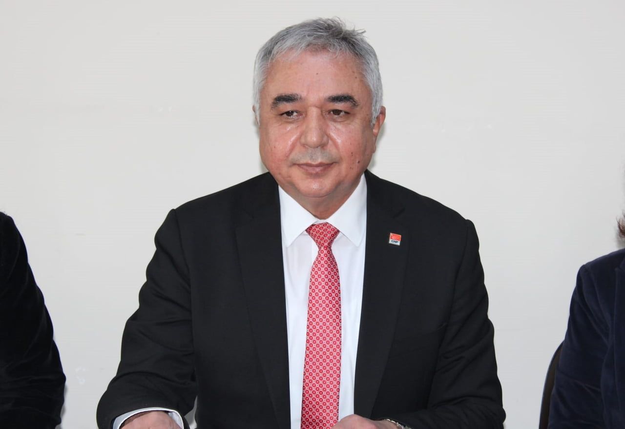 CHP ESKİ AYDIN İL BAŞKANI ALİ ÇANKIR, GERMENCİK’TE GEÇİRDİĞİ KALP KRİZİ SONUCU KALDIRILDIĞI...