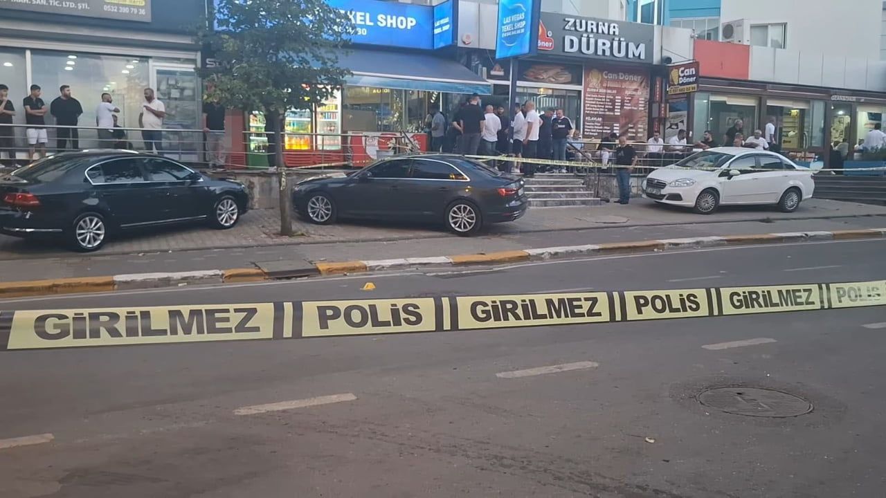SANCAKTEPE’DE KİMLİĞİ HENÜZ BELİRLENEMEYEN KİŞİ YA DA KİŞİLER TARAFINDAN BİR İŞ YERİNE SİLAHLI...