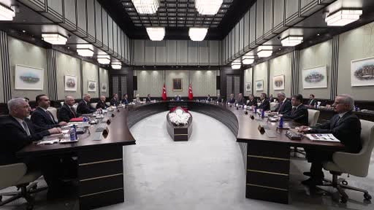 Kabine Toplantısı Cumhurbaşkanı Erdoğan başkanlığında başladı