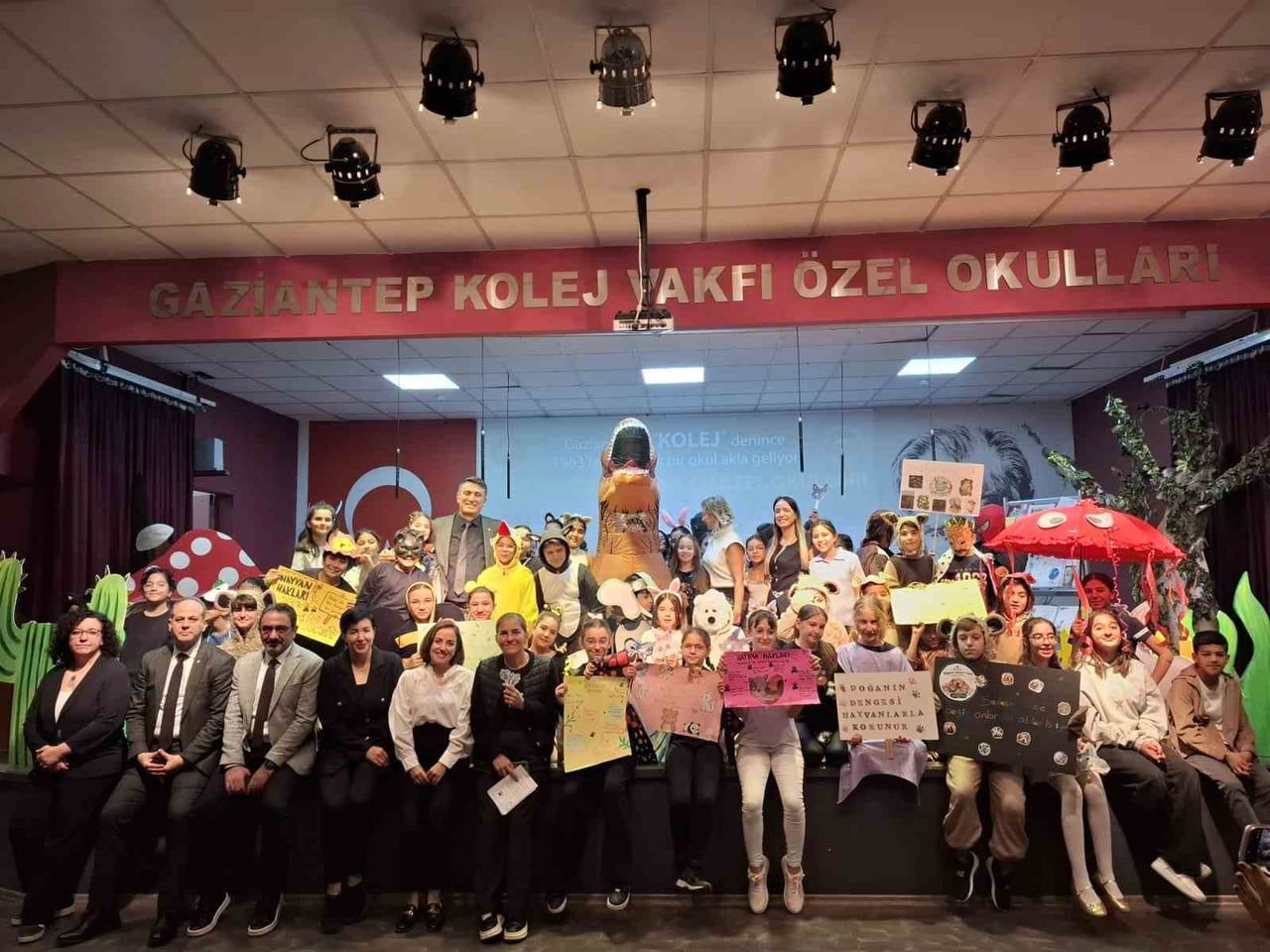 GKV’Lİ MİNİKLERDEN HAYVAN HAKLARI İÇİN ANLAMLI EYLEM