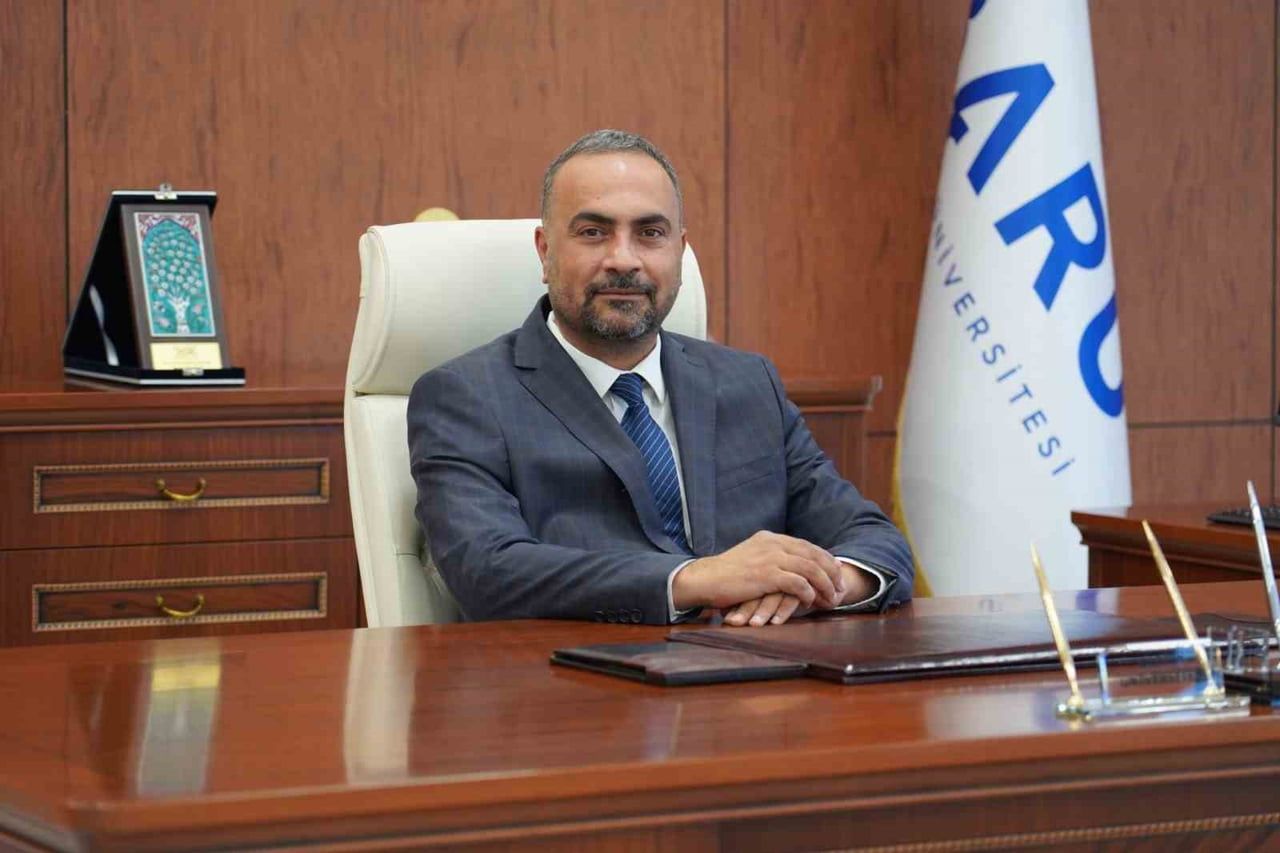 BARTIN ÜNİVERSİTESİ (BARÜ) REKTÖRÜ PROF. DR. AHMET AKKAYA, YERLEŞTİRME SONUÇLARINA İLİŞKİN YAPTIĞI...