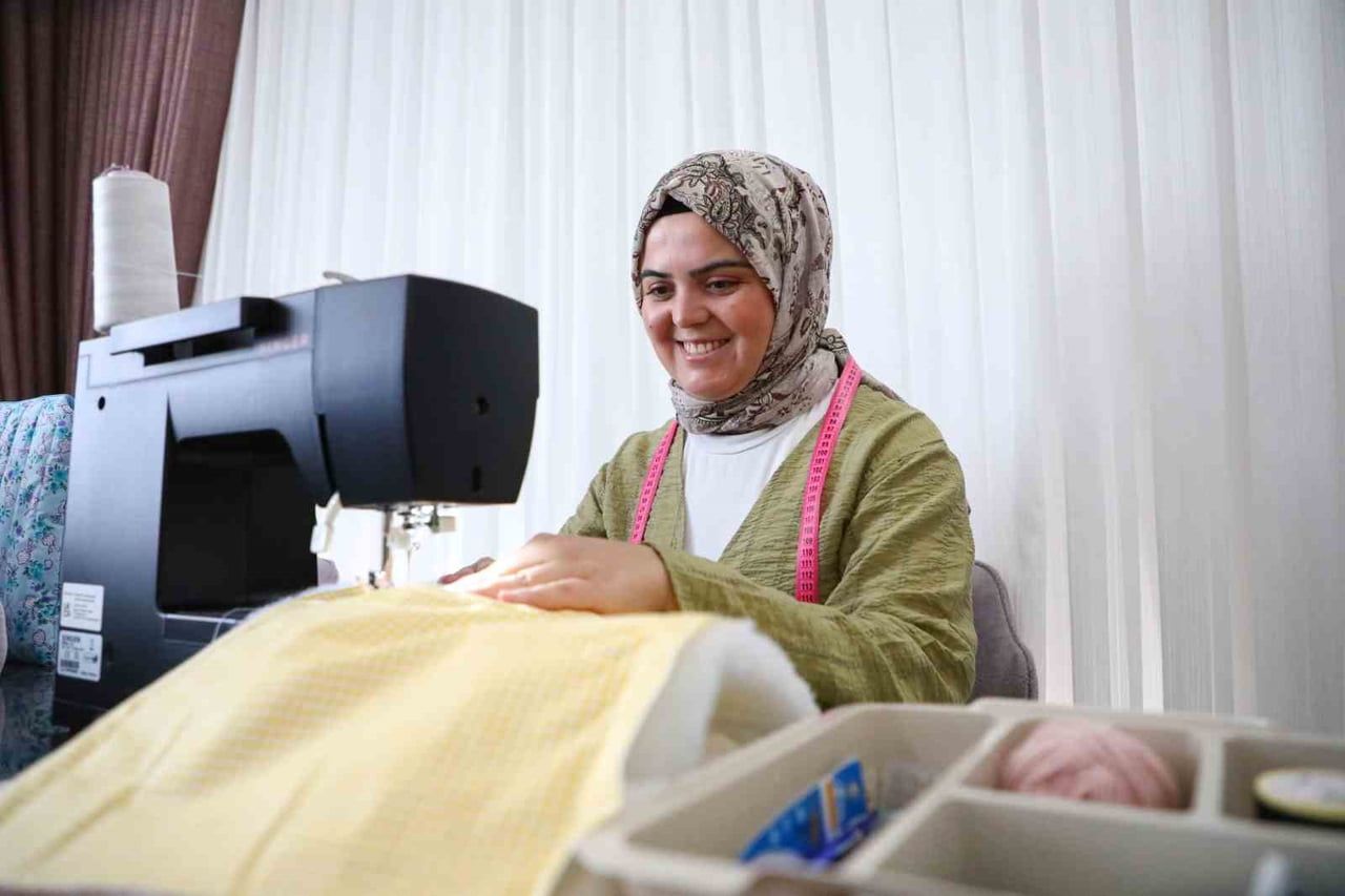30 YAŞINDAKİ İKİ ÇOCUK ANNESİ SIDIKA AYTAR HOBİ OLARAK BAŞLADI KENDİ MARKASINI KURDU