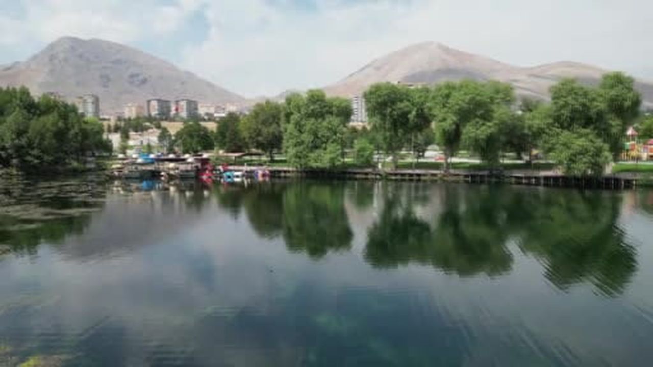 Ceyhan’ın doğduğu Pınarbaşı, doğasıyla göz kamaştırıyor