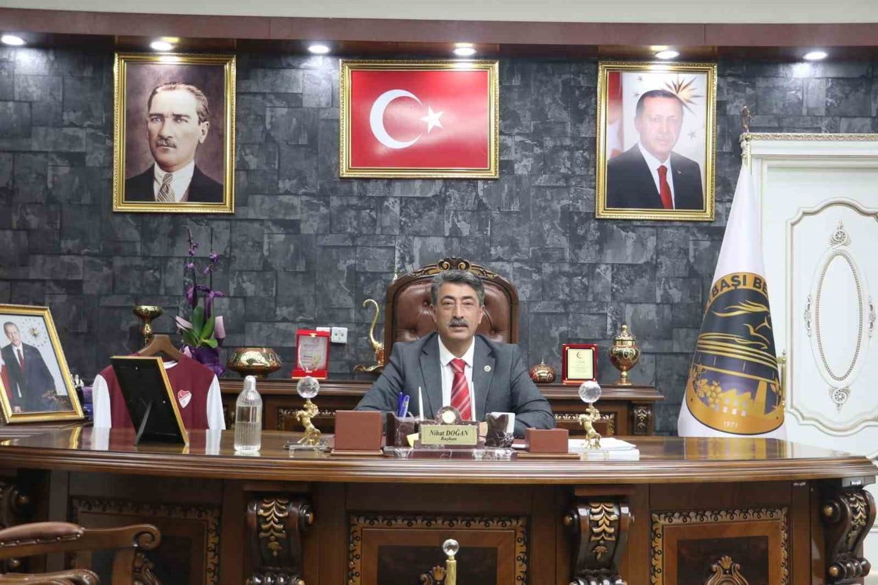 YURTBAŞI BELEDİYE BAŞKANI NİHAT DOĞAN, HAYATA GEÇİRDİĞİ ÇALIŞMALAR İLE BELDENİN ADETA ÇEHRESİNİ...