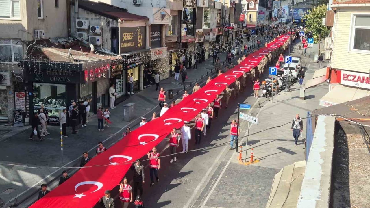 TÜRKİYE MUHARİP GAZİLER DERNEĞİ TEKİRDAĞ ŞUBE BAŞKANI ALİ RIZA AÇIKGÖZ, TÖRENDE GÜNÜN ANLAM VE...