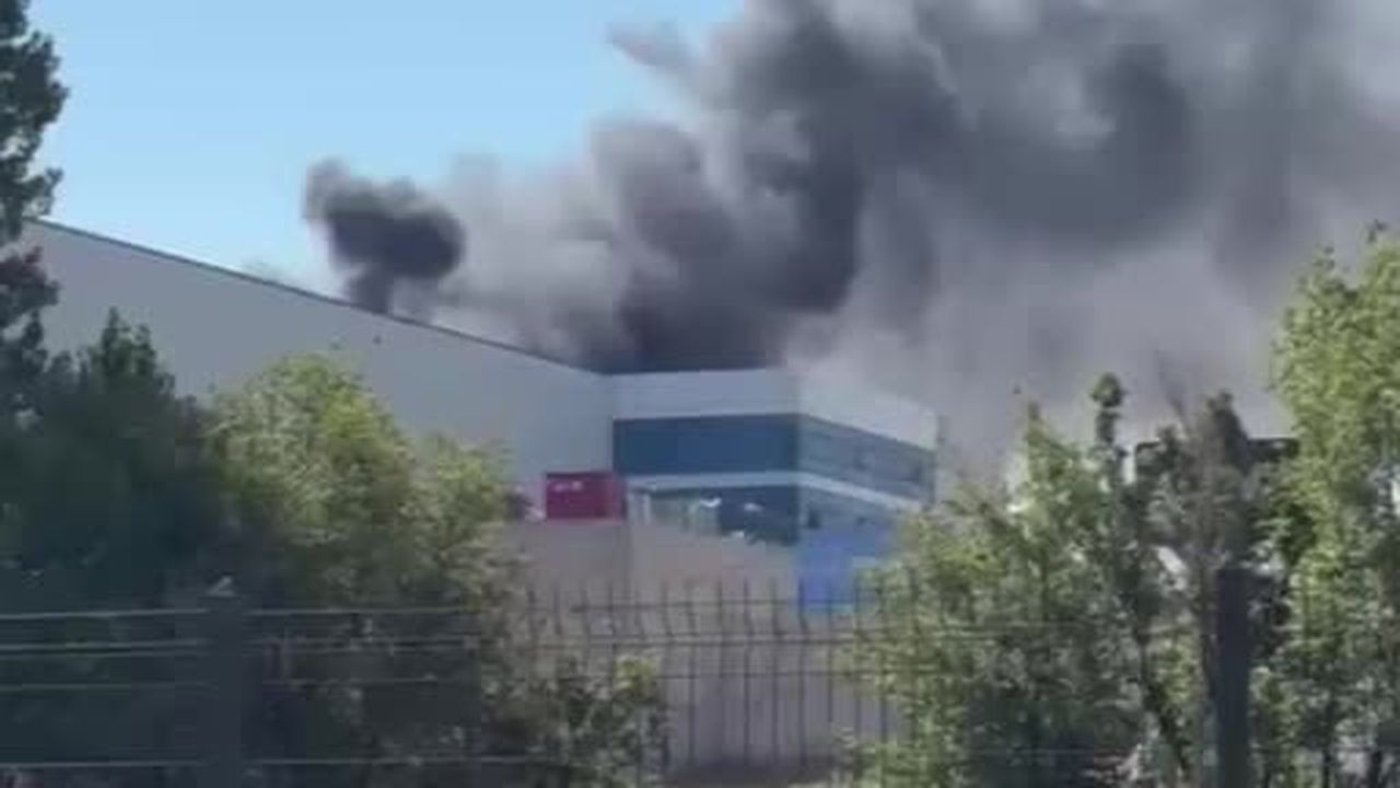 Ankara’da depo yangını