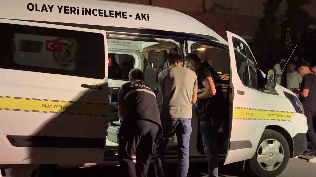 MELİKGAZİ İLÇESİNDE KENDİSİNDEN HABER ALINAMAYAN BİR KİŞİ EVİNDE ÖLÜ BULUNDU.