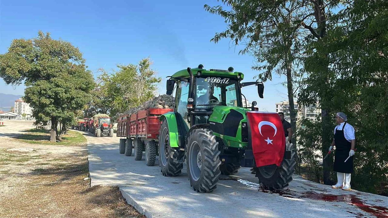 BURDUR ŞEKER FABRİKASINDA 2026-2027 DÖNEMİ PANCAR ALIM KAMPANYASI DÜZENLENEN TÖRENLE BAŞLADI....