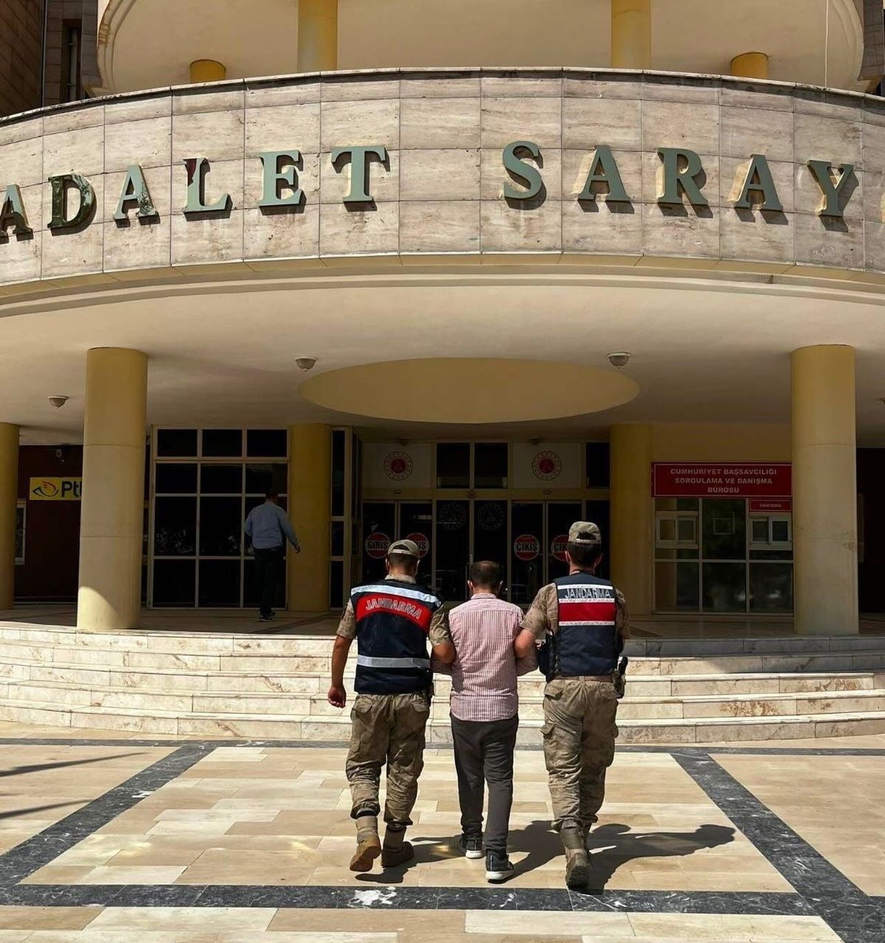 DİNİ İSTİSMAR EDEN DOLANDIRICI YAKALANDI