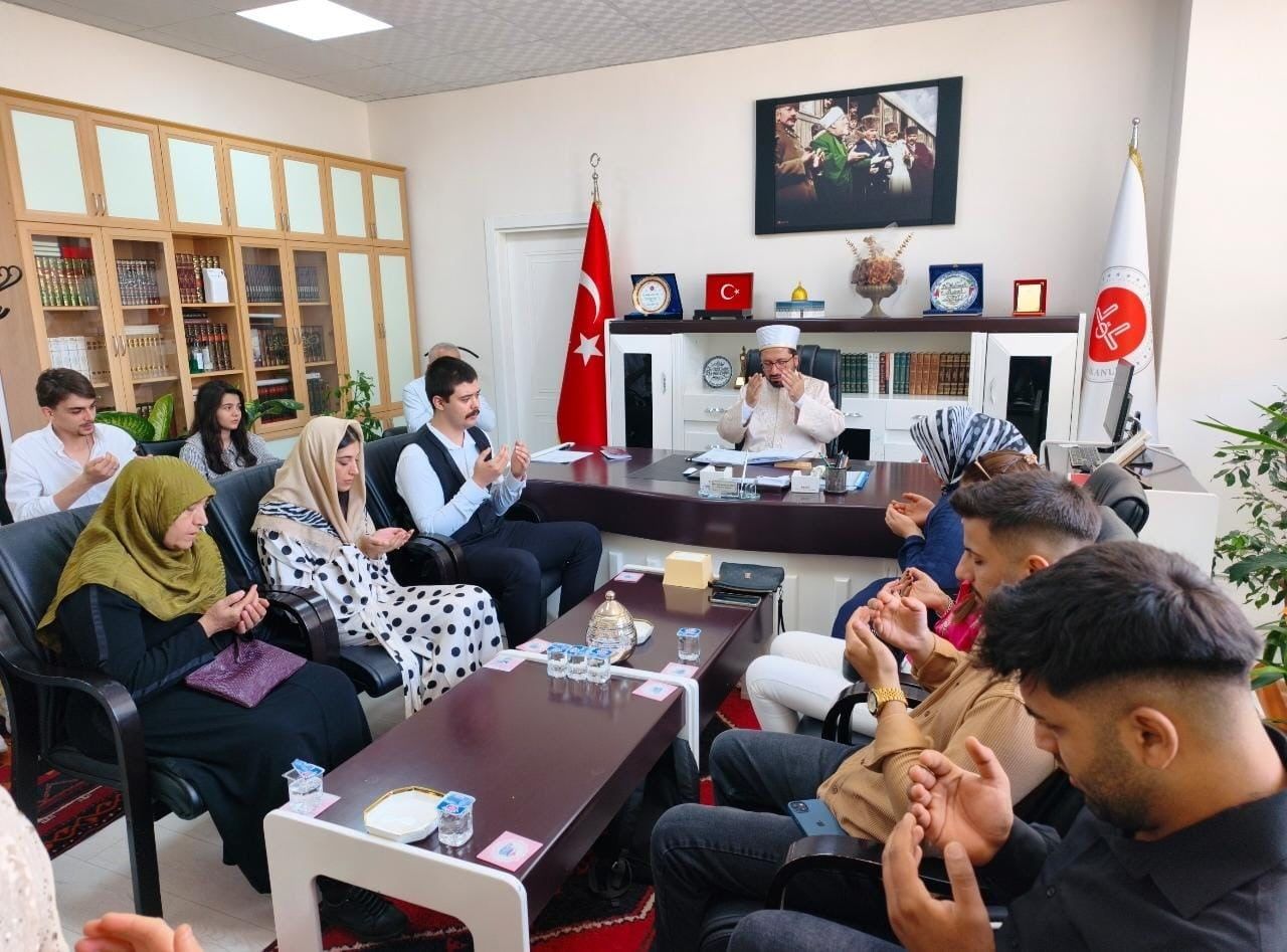 DİYANET İŞLERİ BAŞKANLIĞI İLE TÜRKİYE DİYANET VAKFI (TDV) İŞ BİRLİĞİNDE HAYATA GEÇİRİLEN "İKİ...