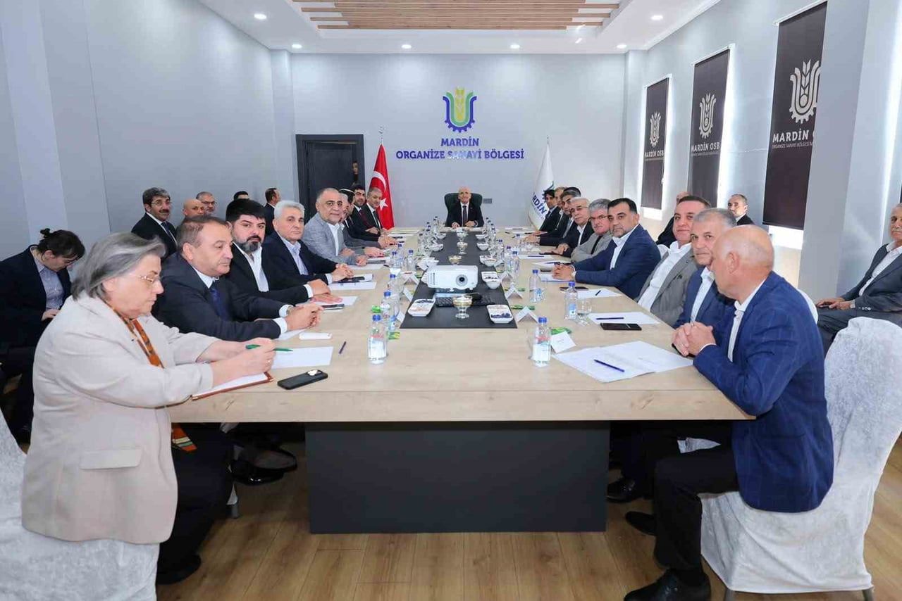 BAKAN ŞİMŞEK, MARDİN ORGANİZE SANAYİ BÖLGESİ (OSB) MÜDÜRLÜĞÜNDE "MARDİN İŞ DÜNYASI" TOPLANTISINA...