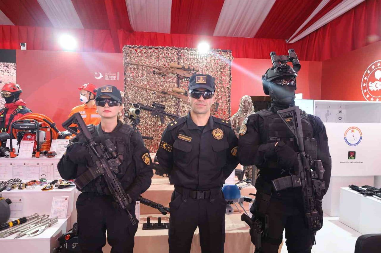 JANDARMA GENEL KOMUTANLIĞI'NIN SEÇKİN BİRİMLERİNDEN OLAN JANDARMA KOMANDO ÖZEL ASAYİŞ KOMUTANLIĞI...