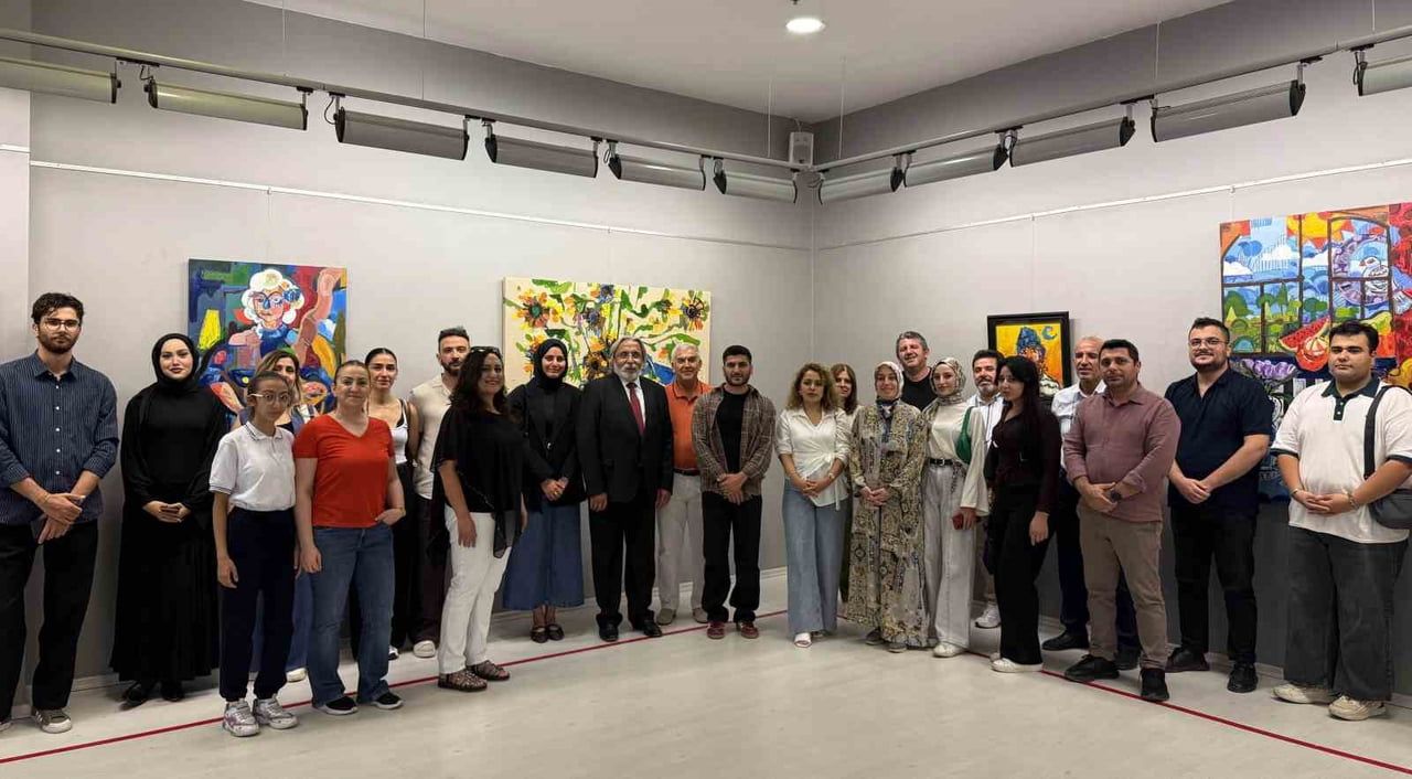 RESSAM TALHA KILIÇ, YAĞLI BOYA TEKNİĞİ İLE YAPTIĞI 13 ESERDEN OLUŞAN "TRAGEDYALAR" İSİMLİ KİŞİSEL...