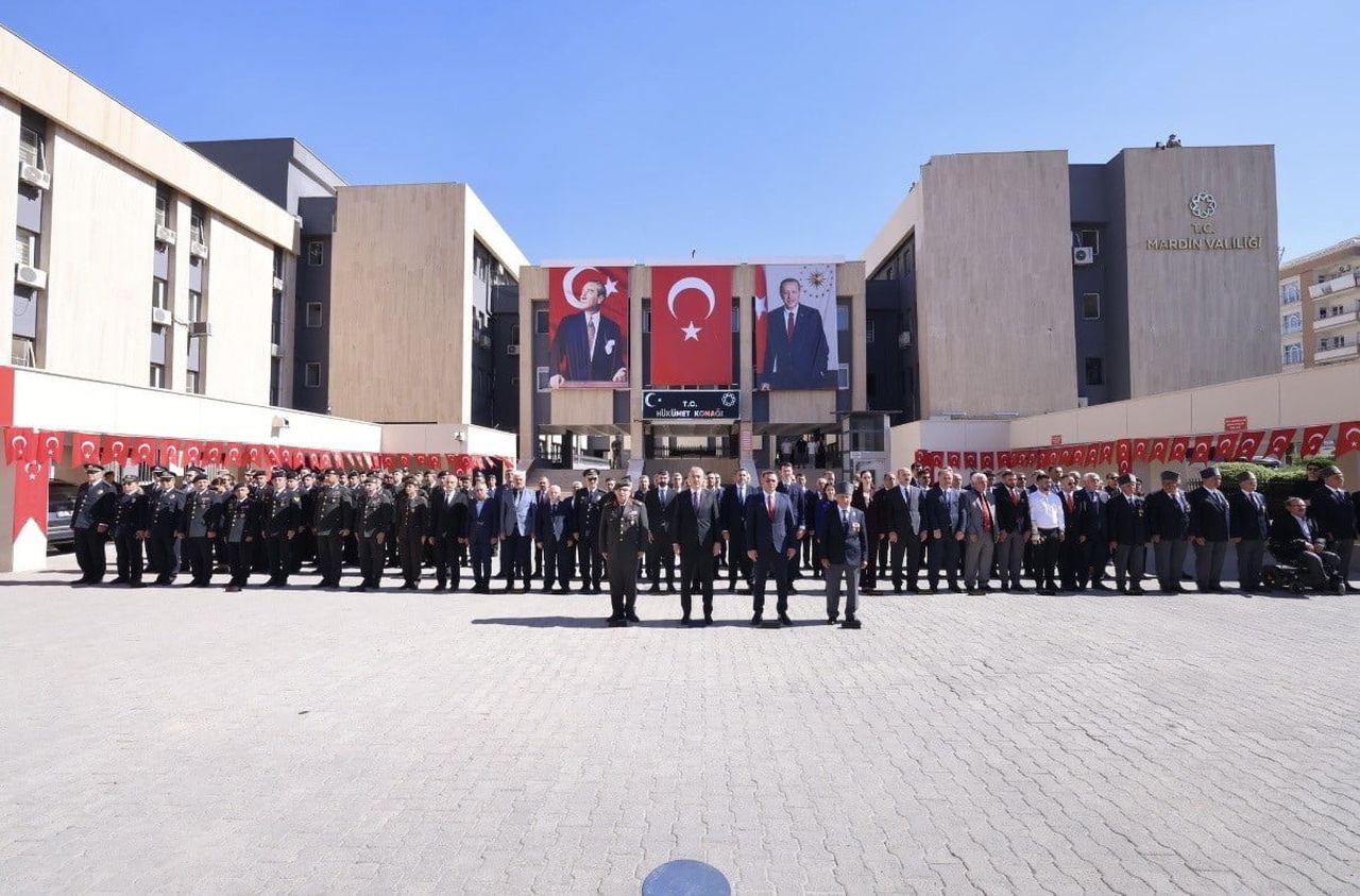MARDİN'DE 19 EYLÜL GAZİLER GÜNÜ DOLAYISIYLA TÖREN DÜZENLENDİ