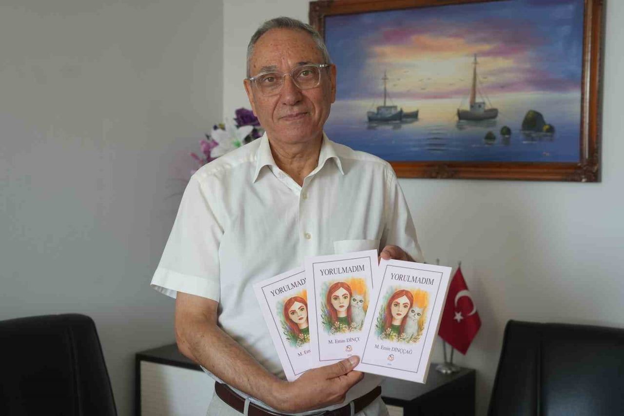 SAMSUN’DA "EN ÇOK KİTAP YAZAN DOKTOR" OLARAK BİLİNEN HALK SAĞLIĞI VE İÇ HASTALIKLARI UZMANI DR. M....