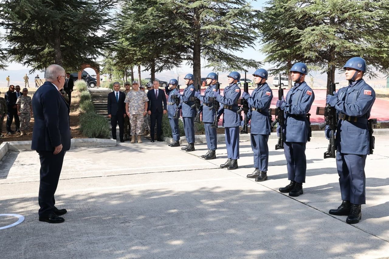 MİLLİ SAVUNMA BAKANI YAŞAR GÜLER, AFYONKARAHİSAR’DA BULUNAN 17’NCİ HAVA VE FÜZE SAVUNMA ÜS...
