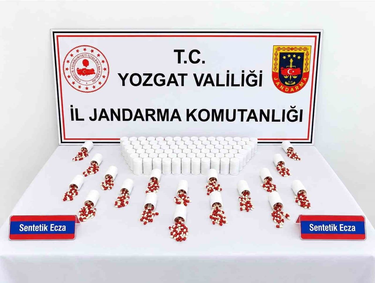 YOZGAT’IN YERKÖY İLÇESİNDE DÜZENLENEN OPERASYONDA SENTETİK ECZA HAP ELE GEÇİRİLDİ. -