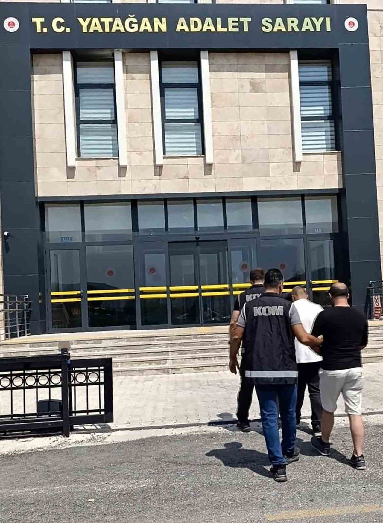 MUĞLA’NIN YATAĞAN VE KAVAKLIDERE İLÇELERİNDE MUĞLA EMNİYET MÜDÜRLÜĞÜ İSTİHBARAT VE KOM ŞUBE...
