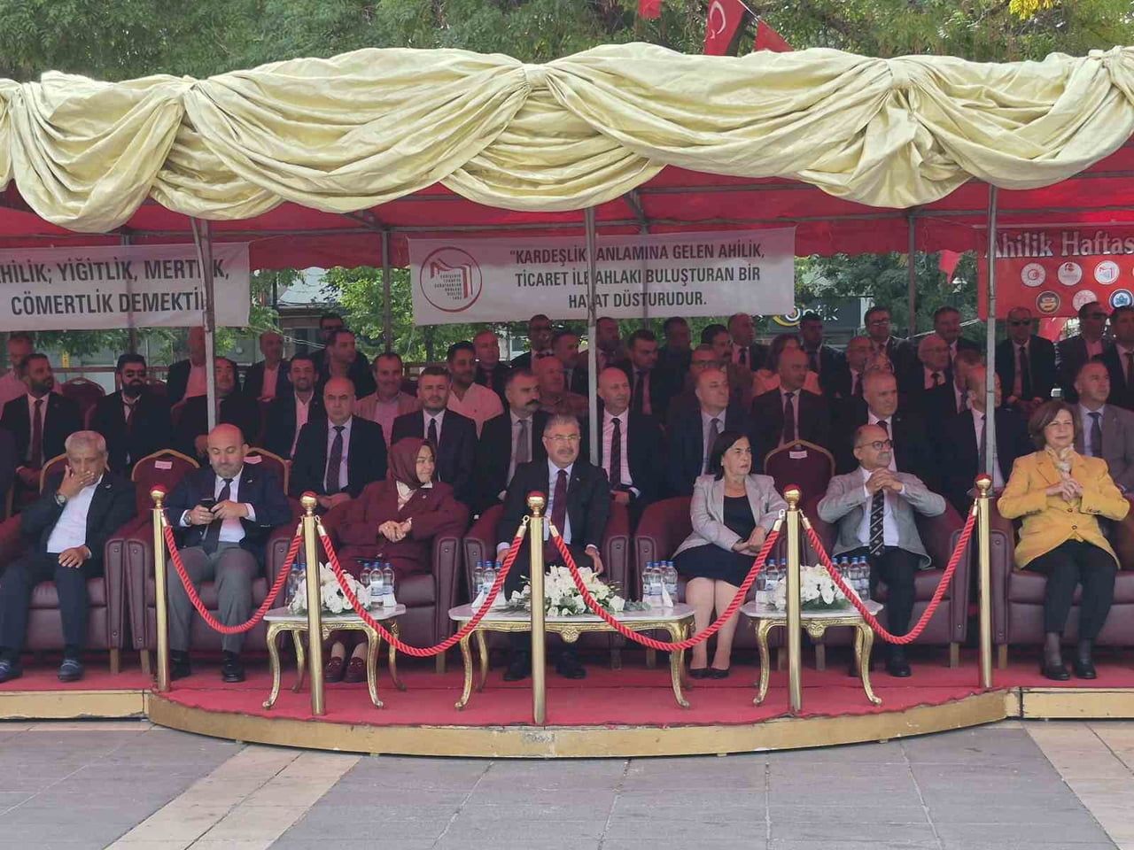 ESKİŞEHİR ESNAF VE SANATKARLAR ODALARI BİRLİĞİ (ESEOB) TARAFINDAN DÜZENLENEN AHİLİK HAFTASI...