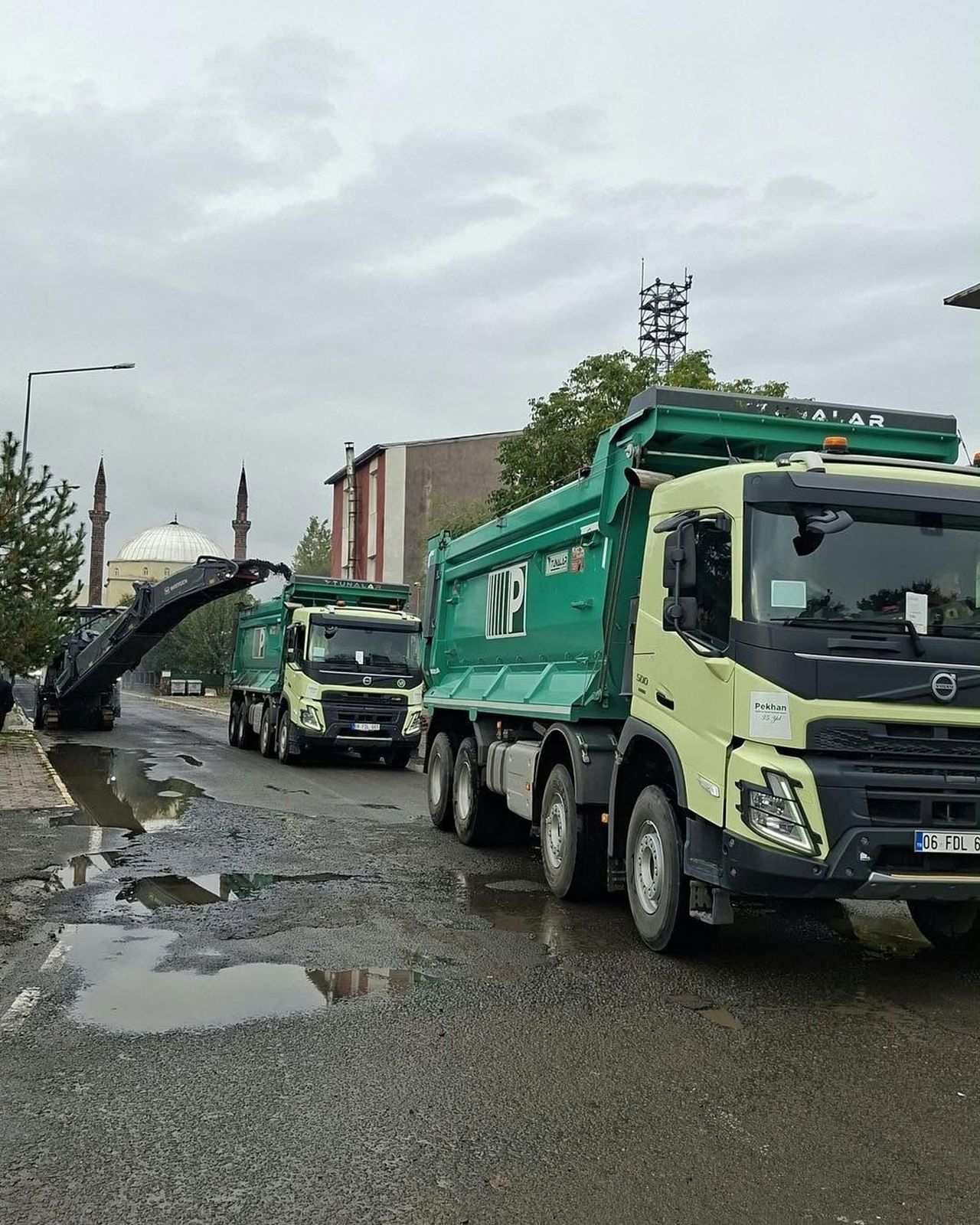 ARPAÇAY’DA VATANDAŞLAR SICAK ASFALTA KAVUŞTU(KARS-İHA)