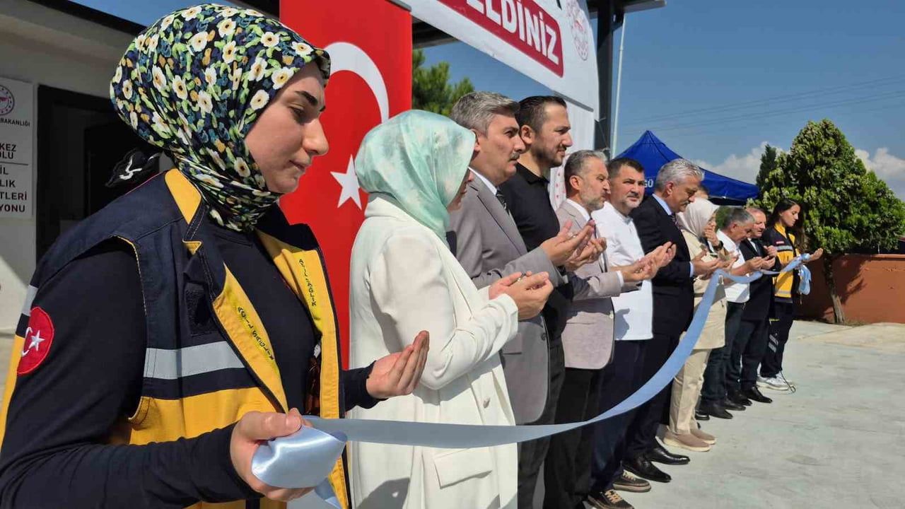 DÜZCE’DE SAĞLIK YATIRIMLARI BİRER BİRER TAMAMLANIRKEN İL GENELİNDE 24. ACİL SAĞLIK HİZMETLERİ...
