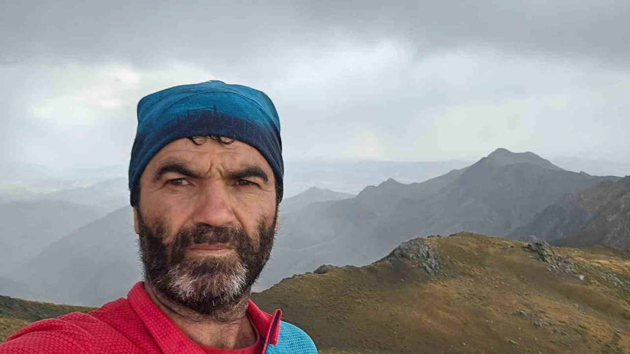 YÜKSEK İRTİFA DAĞCISI MEHMET FATİH AKTÜRK, ELAZIĞ’DA 2 BİN 623 YÜKSEKLİĞİNDEKİ AKDAĞ’A...