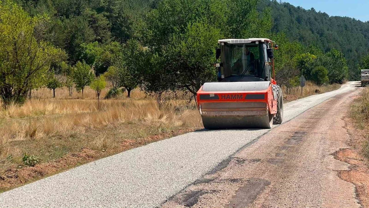 BURSA BÜYÜKŞEHİR BELEDİYESİ, 17 İLÇEDE SÜRDÜRDÜĞÜ ULAŞIM TEYAKKUZU ÇERÇEVESİNDE KELES İLÇESİNDE 3...