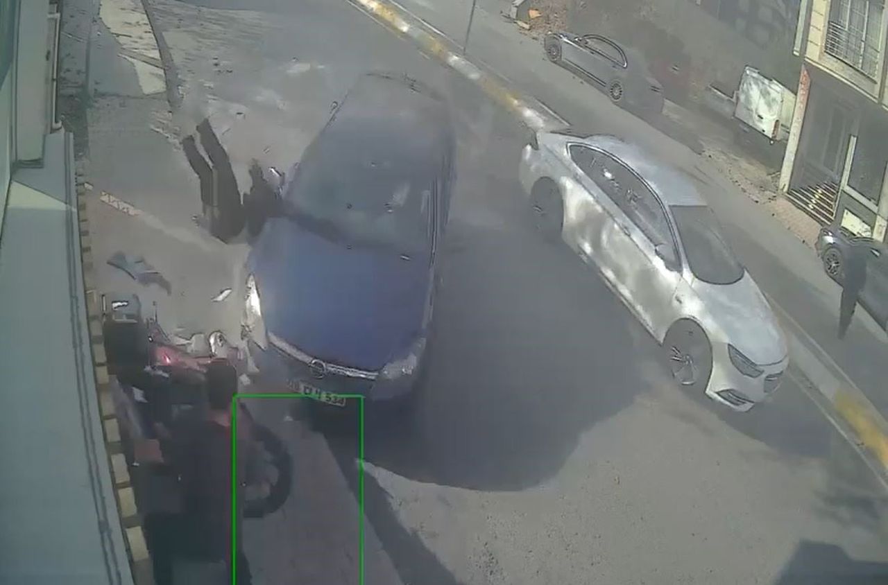 AYNI HAFTA 2 AYRI KAZANIN YAŞANDIĞI CADDEDE 2 VATANDAŞ AĞIR ŞEKİLDE YARALANIRKEN, VATANDAŞLAR...