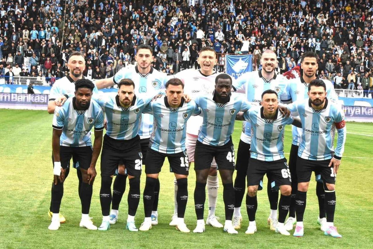 TRENDYOL SÜPER LİG’İN 10. HAFTASINDA SAHASINDA ÇORUM FK’YA 3-1 MAĞLUP OLAN ERZURUMSPOR FK’NIN İÇ...