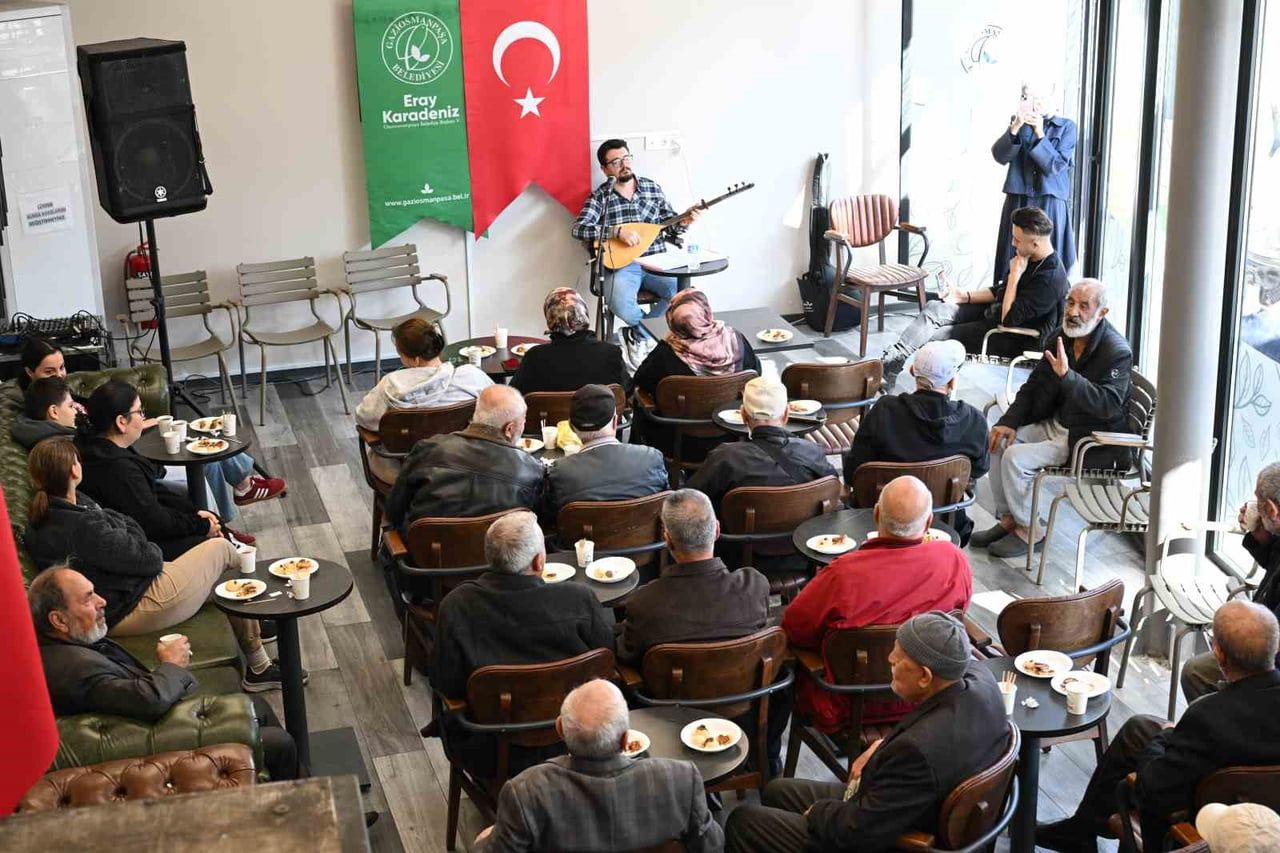 GAZİOSMANPAŞA BELEDİYESİ, DÜNYA YAŞLILAR GÜNÜ İLE DÜNYA KAHVE GÜNÜ KAPSAMINDA İKİ AYRI PROGRAM...