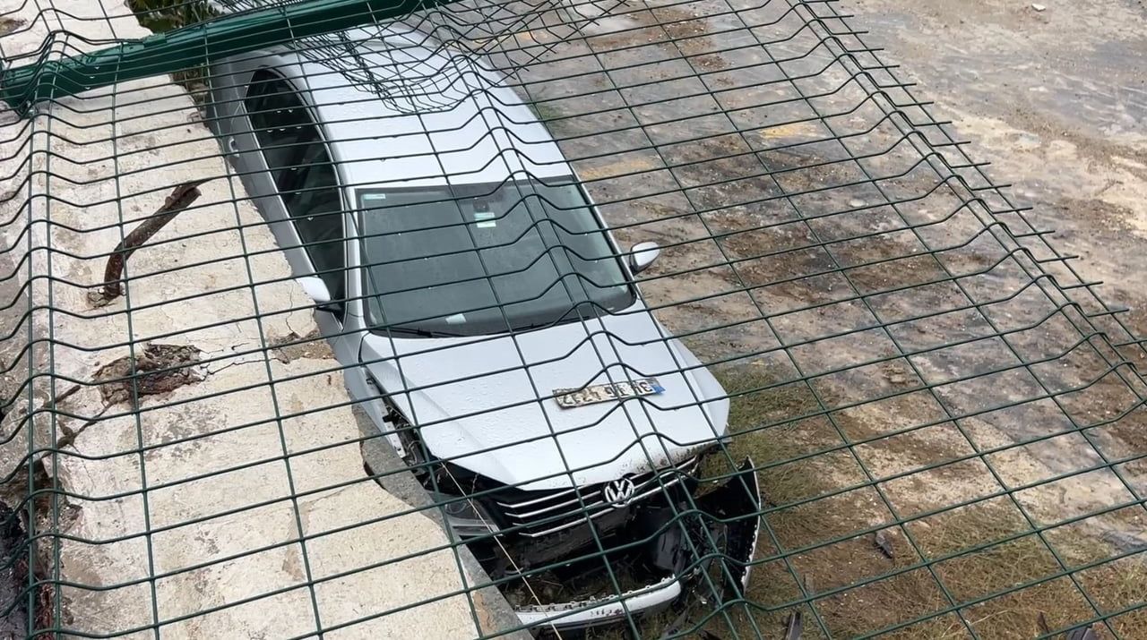 İSTANBUL ZEYTİNBURNU'NDA KOÇ ÜNİVERSİTESİ HASTANESİ'NİN OTOPARKINDA ARACINI PARK ETMEK İSTEYEN...