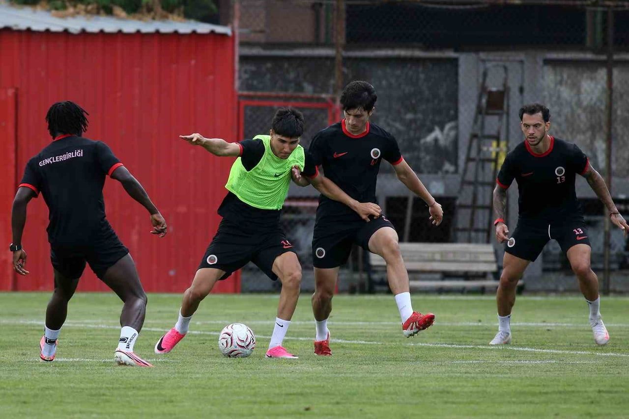 TRENDYOL SÜPER LİG’İN İLK HAFTASINDA SAHASINDA FENERBAHÇE İLE KARŞILAŞACAK OLAN BAŞKENT EKİBİ, MAÇ...