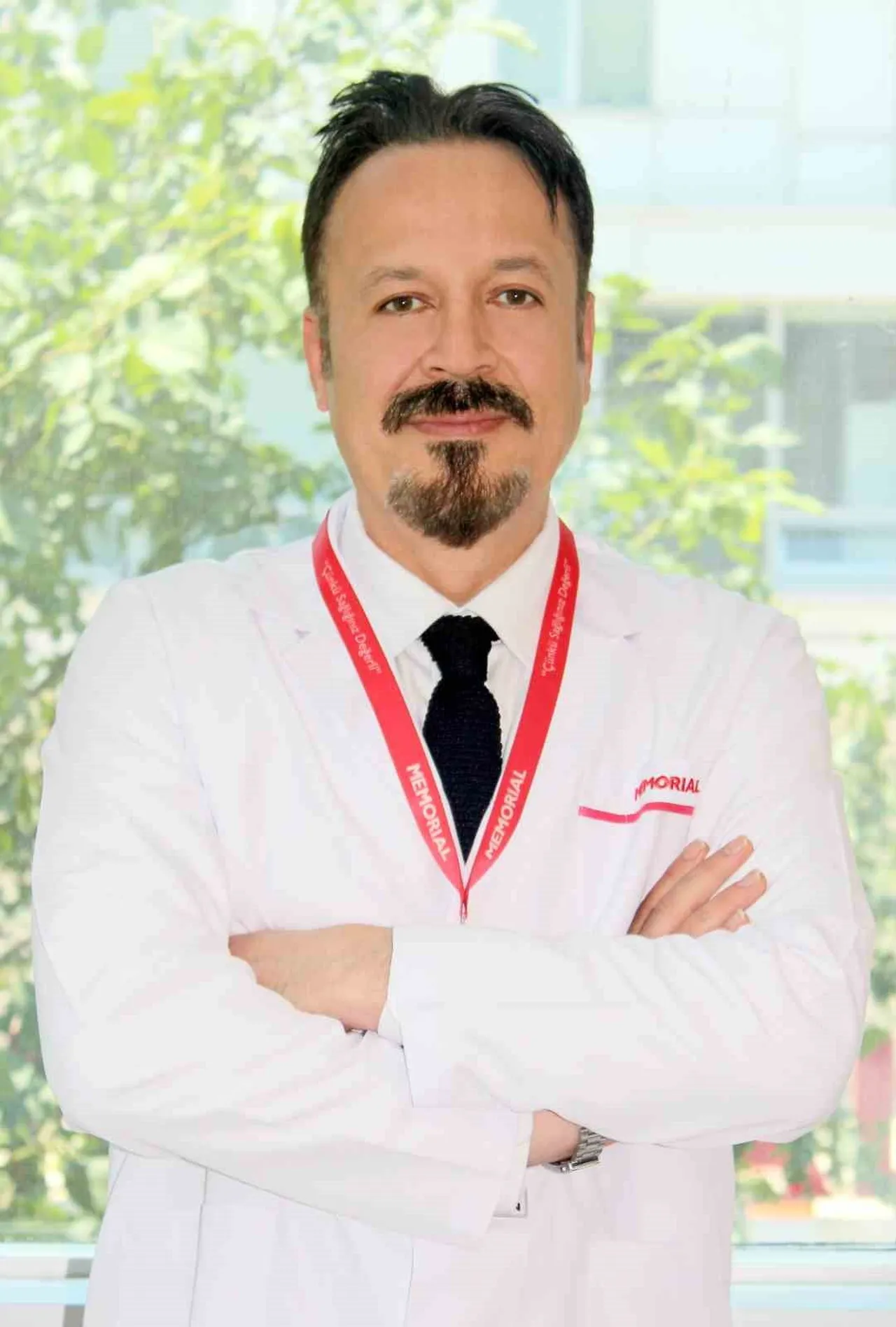 MEMORİAL KAYSERİ HASTANESİ ORTOPEDİ VE TRAVMATOLOJİ BÖLÜMÜ'NDEN PROF. DR. FATİH KARAASLAN, YAPAY...