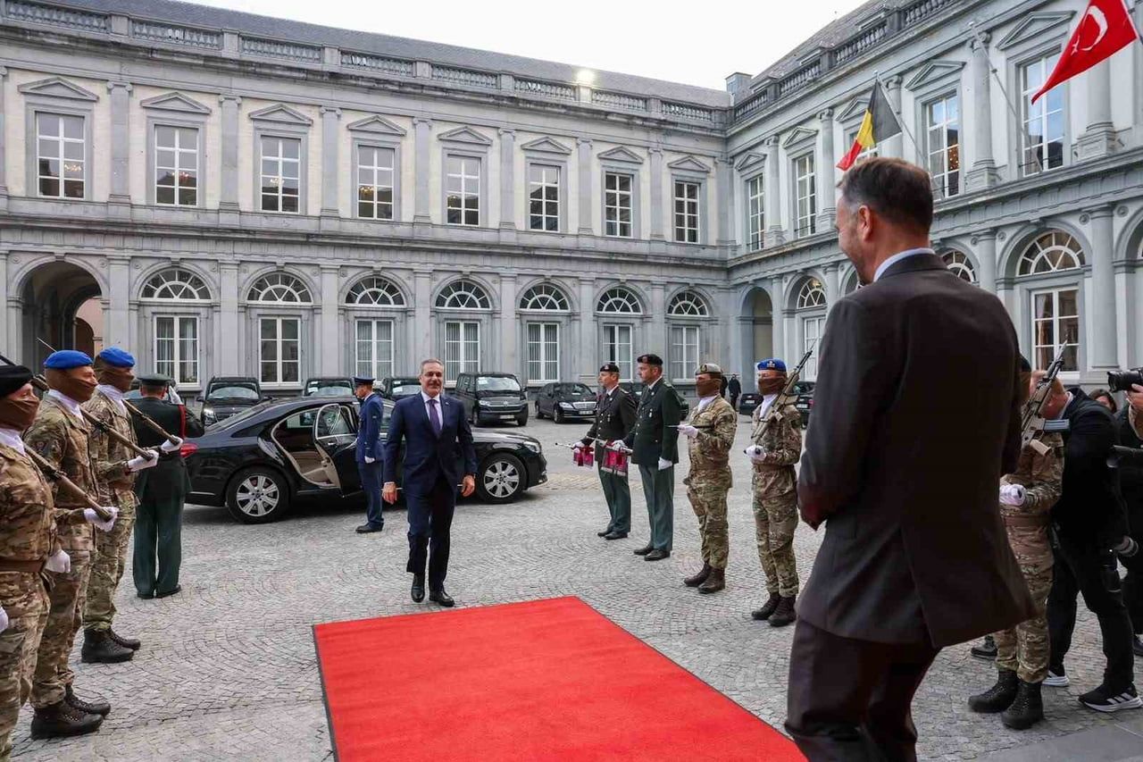 BAKANLAR, MAXİME PREVOT TARAFINDAN KARŞILANDI.