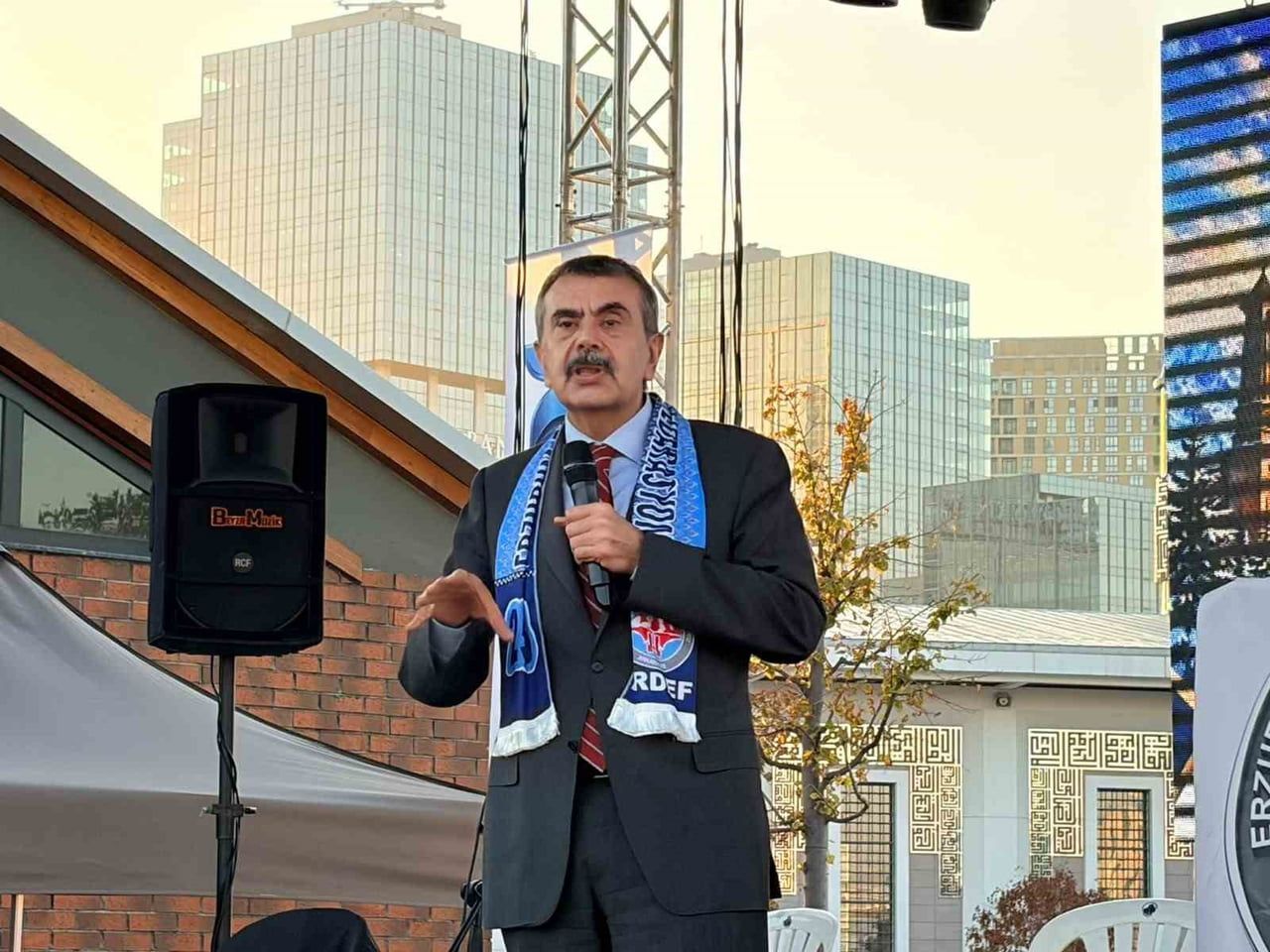 MİLLİ EĞİTİM BAKANI YUSUF TEKİN