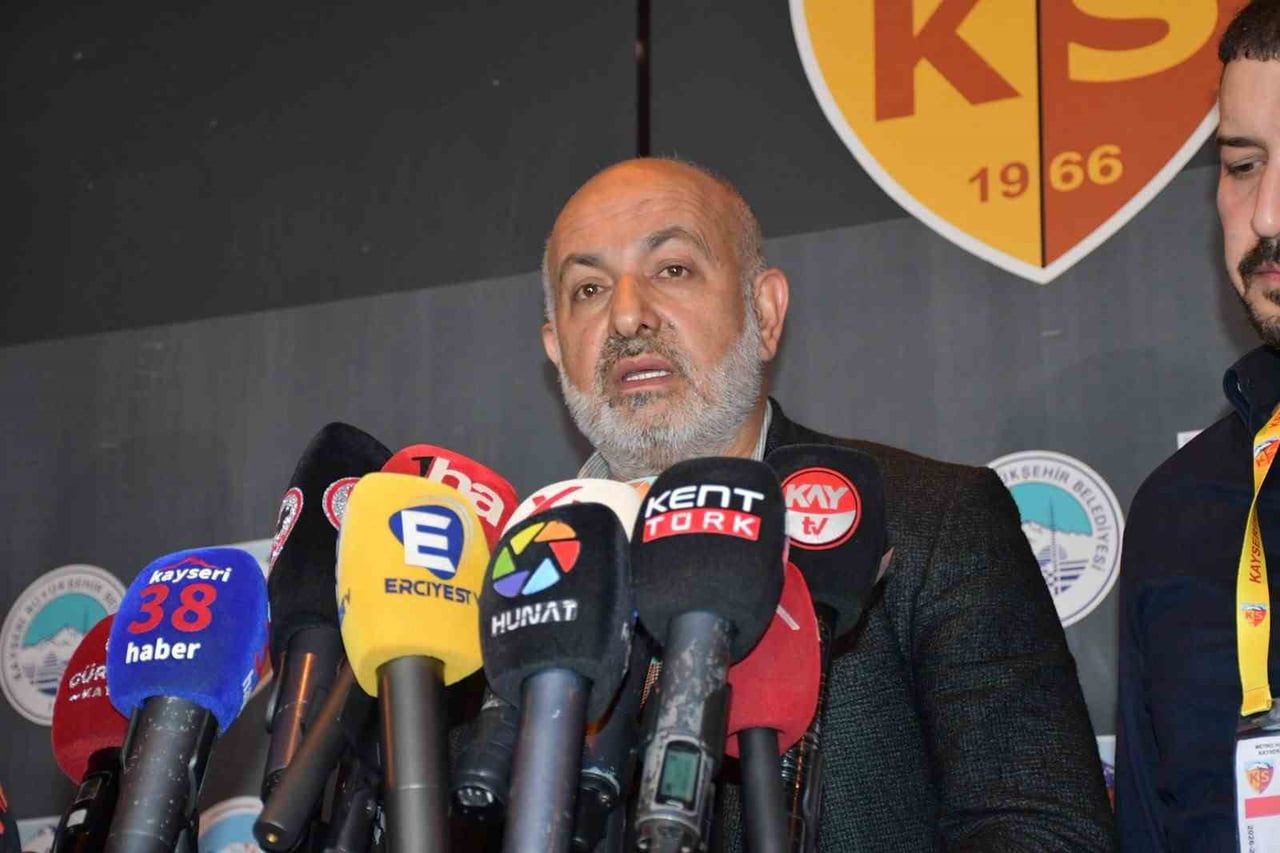 KAYSERİSPOR BAŞKANI ALİ ÇAMLI, MANİSA FK İLE OYNANAN MÜSABAKADA ÇIKAN OLAYLAR İLE İLGİLİ AÇIKLAMA...