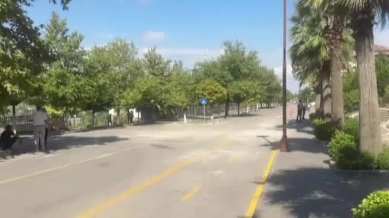 Güneydoğu'daki deprem Şanlıurfa'da da hissedildi: Vatandaşlar sokağa döküldü