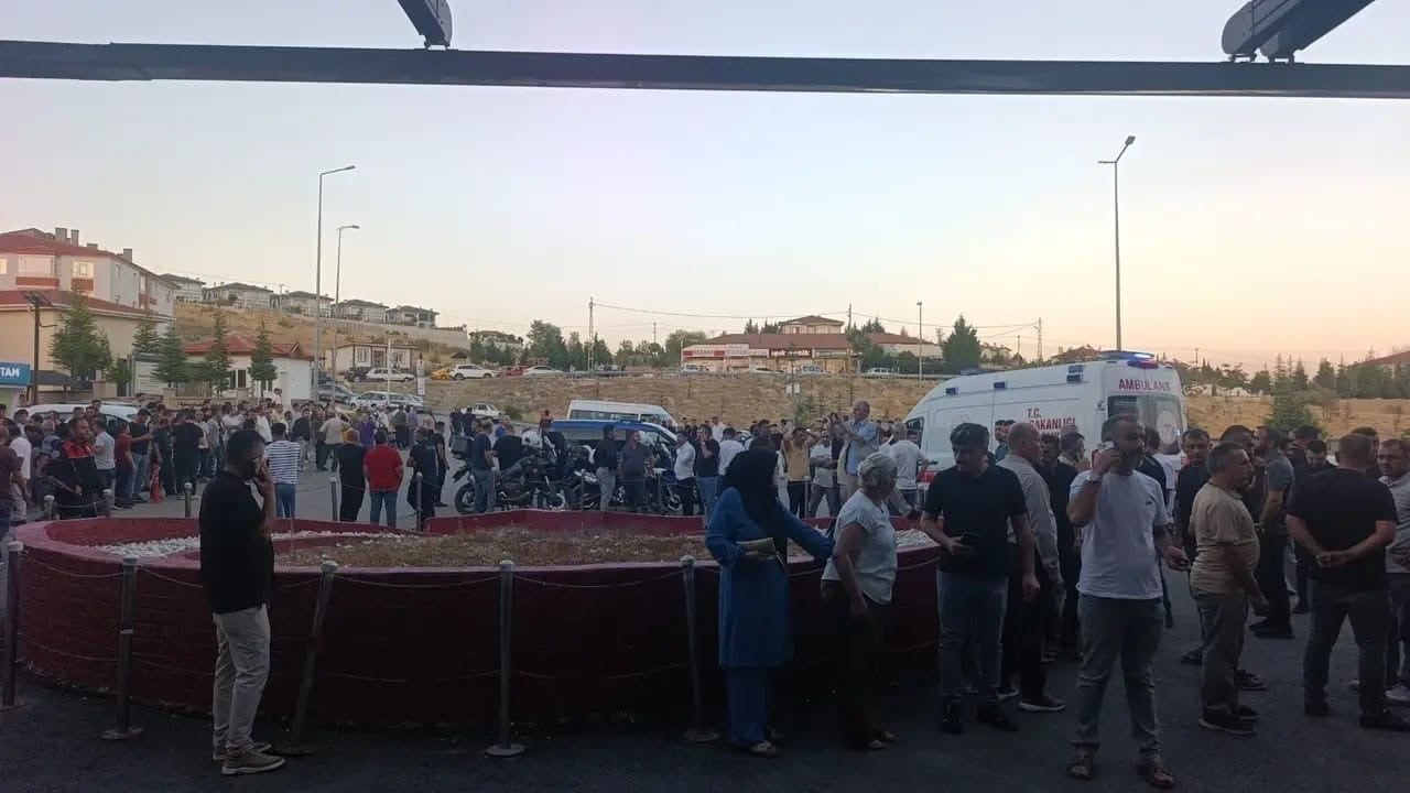 ANKARA'NIN NALLIHAN İLÇESİNDE BİR MADEN OCAĞINDA GÖÇÜK MEYDANA GELDİ, İLK BİLGİLERE GÖRE 1 İŞÇİ...