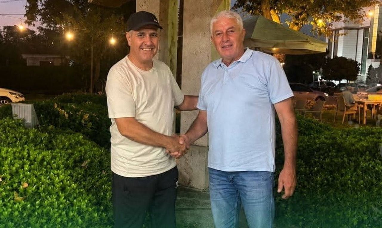MANİSA SÜPER AMATÖR LİG EKİPLERİNDEN KÖPRÜBAŞI BELEDİYESPOR, 2026-2027 SEZONU ÖNCESİ TEKNİK...