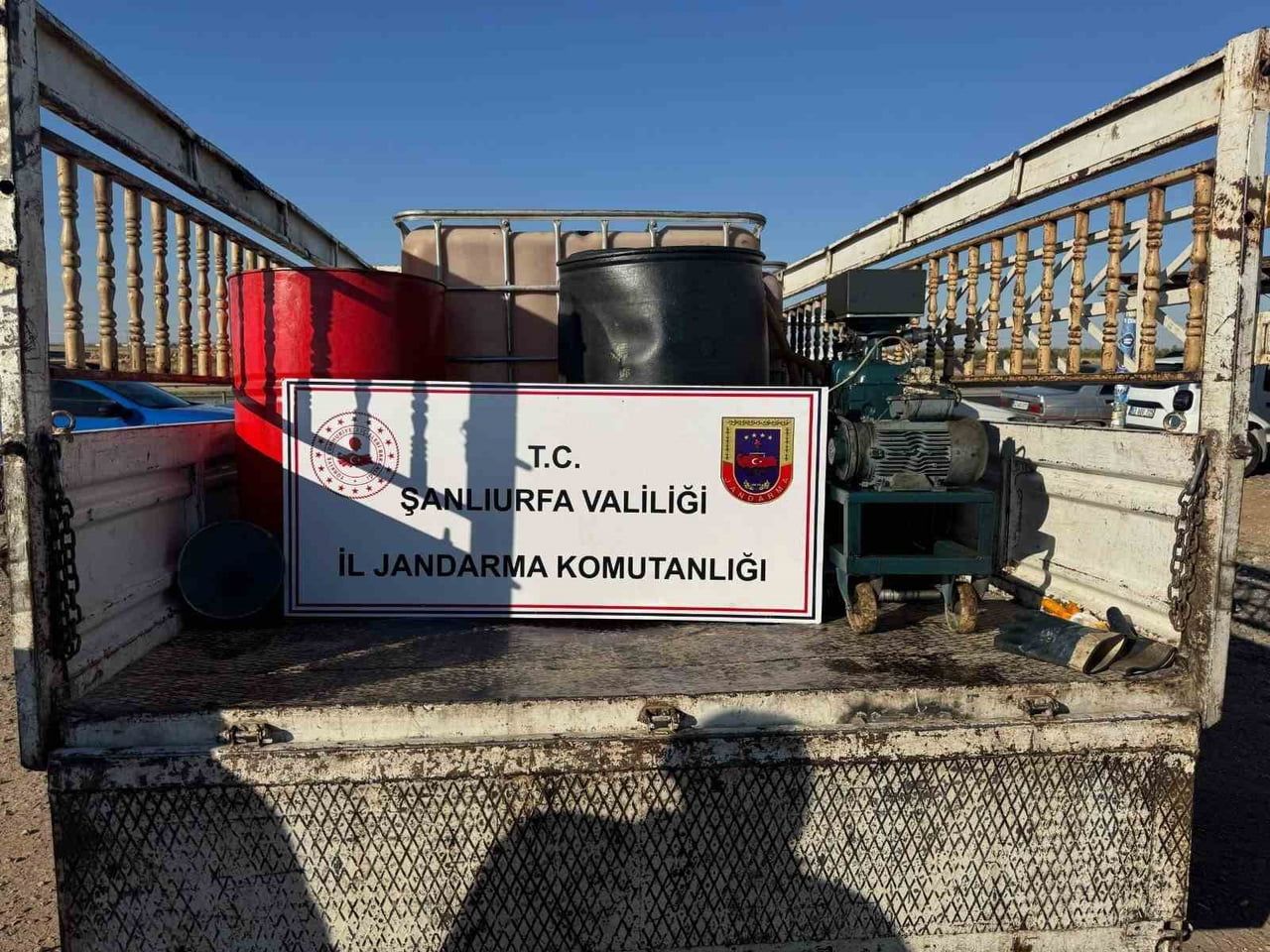 VİRANŞEHİR’DE 650 LİTRE KAÇAK AKARYAKIT ELE GEÇİRİLDİ
