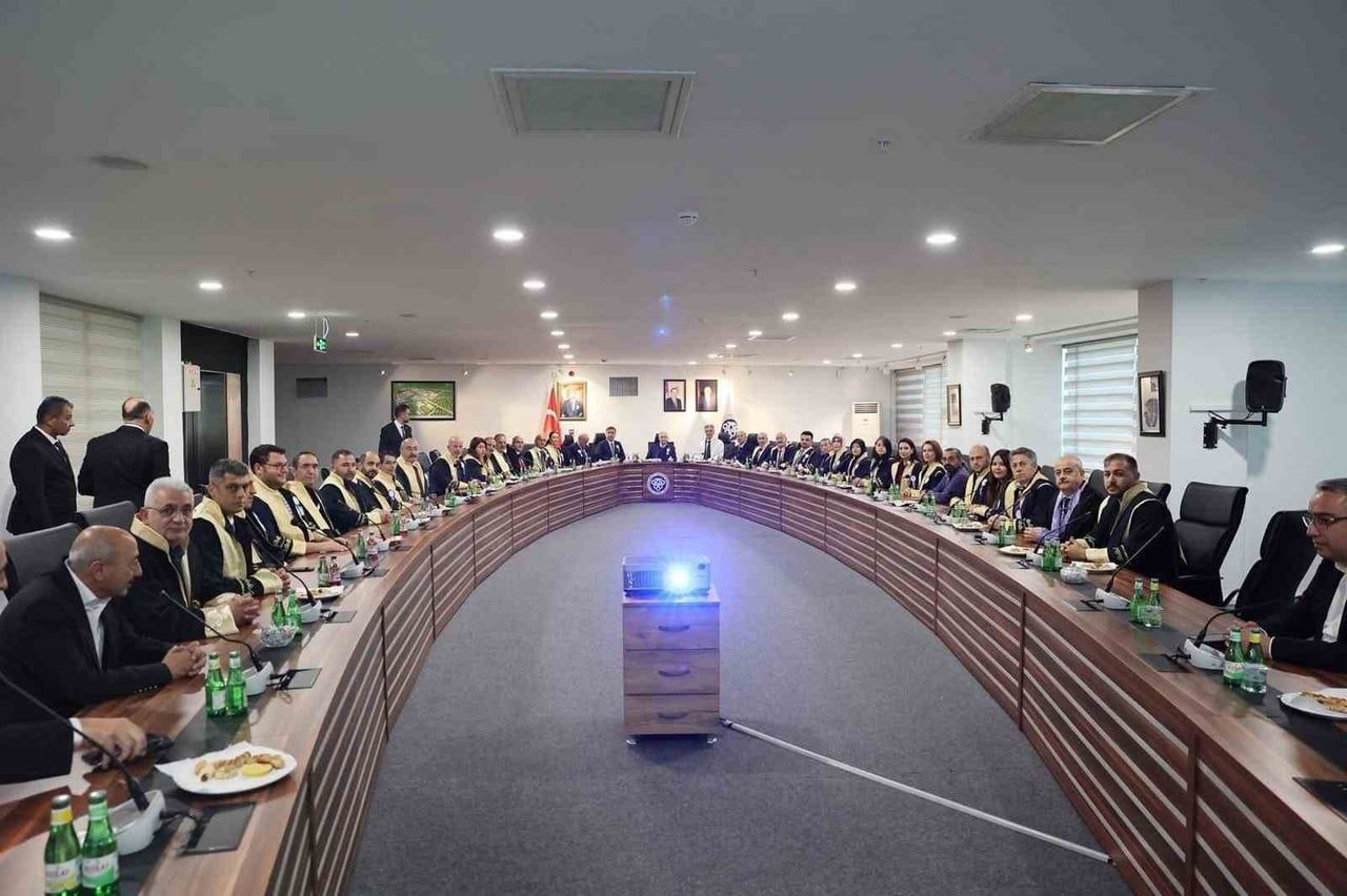 EBYÜ’NÜN GELECEK DÖNEM HEDEFLERİ DEĞERLENDİRİLDİ