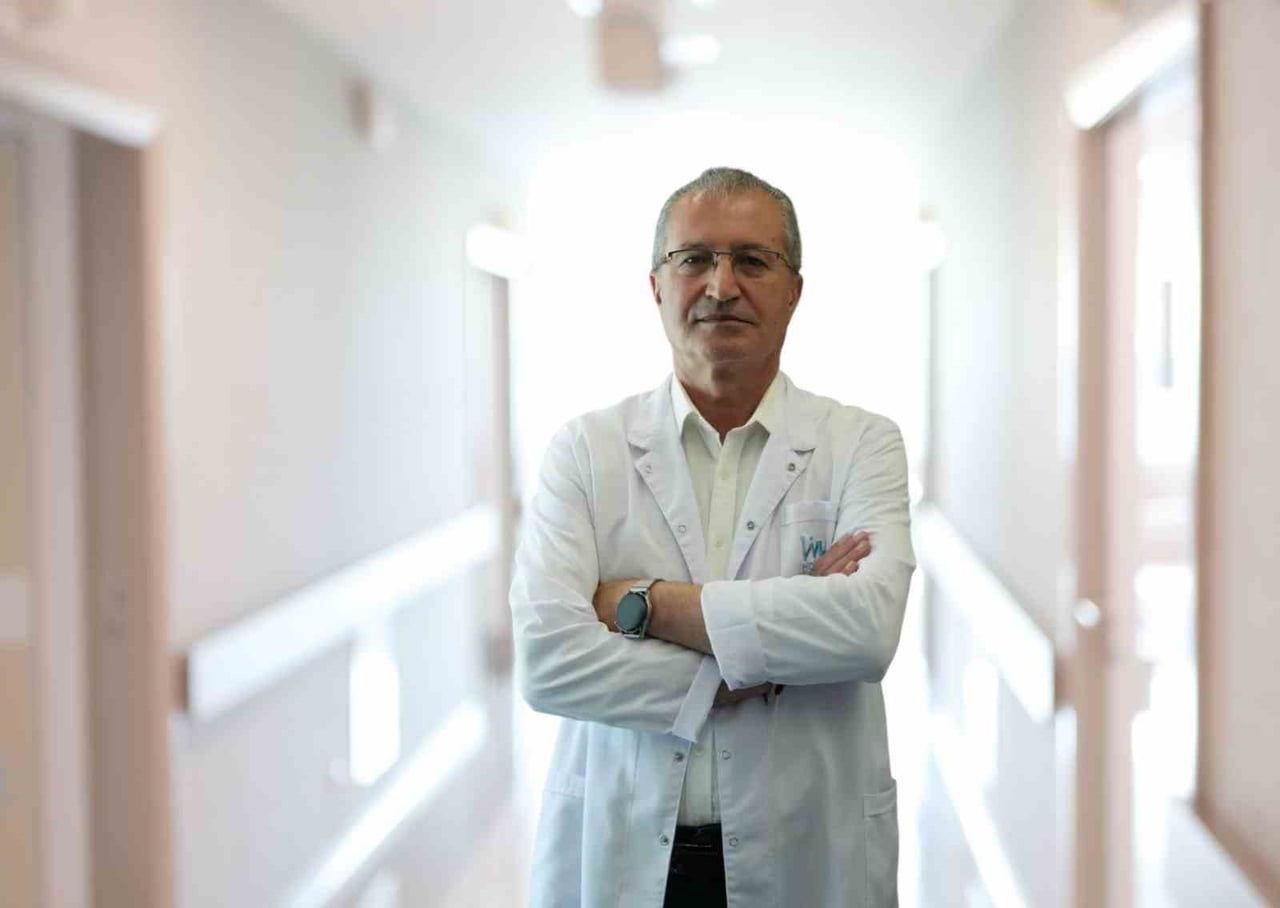 LİV HOSPİTAL VADİ İSTANBUL GENEL CERRAHİ UZMANI PROF. DR. HASAN BEKTAŞ