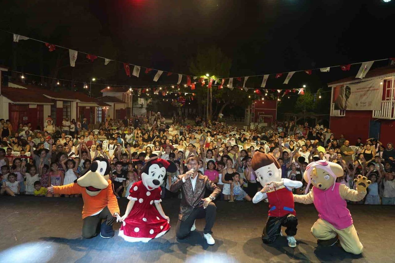 KEPEZ BELEDİYESİ’NİN 3. ULUSLARARASI KEPEZ KÜLTÜR FESTİVALİ, ÇOCUKLARA YÖNELİK RENKLİ VE EĞLENCELİ...