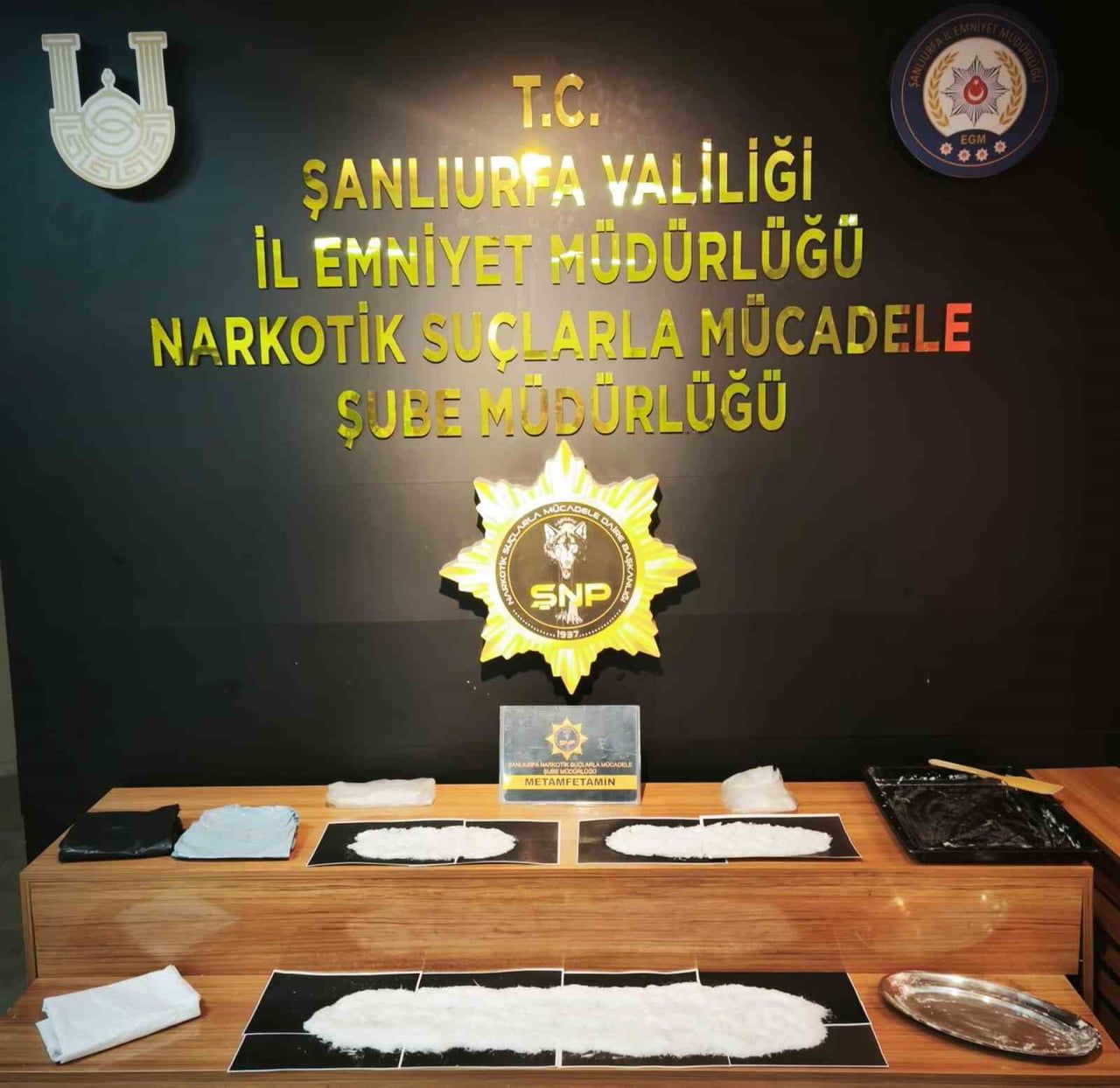 ŞANLIURFA’DA 3 KİLO UYUŞTURUCU ELE GEÇİRİLDİ