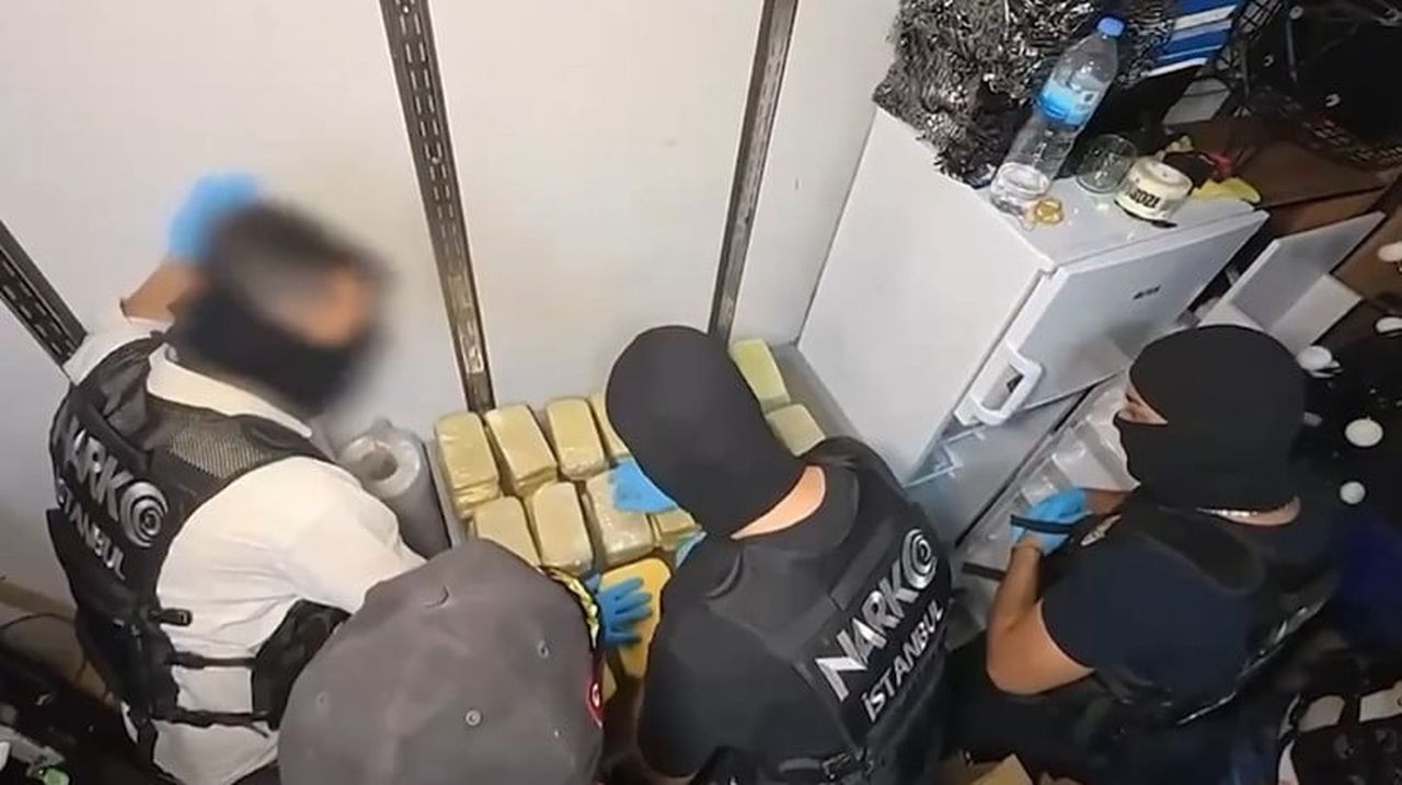 İÇİŞLERİ BAKANLIĞI, SON 15 GÜNDE 71 İLDE OPERASYONLAR YAPILDI.